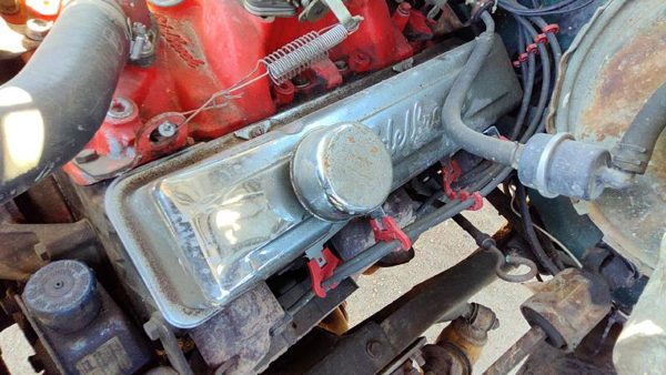 1976 Silverado C10 Edelbrock Valve Cover Pair 5.7L — photo 1
