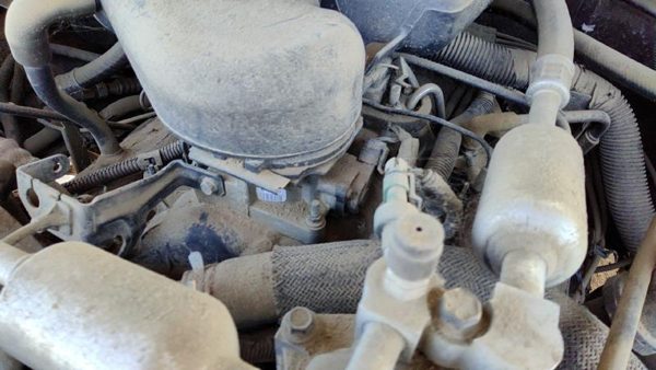 1999 GMC Yukon Throttle Body/valve Assy 5.7L — photo 2