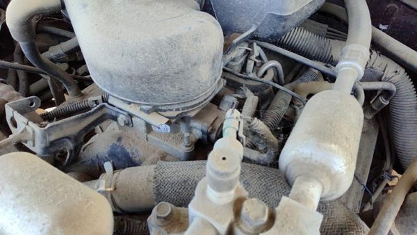1999 GMC Yukon Throttle Body/valve Assy 5.7L — photo 3