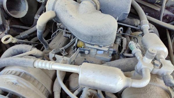 1999 GMC Yukon Throttle Body/valve Assy 5.7L — photo 5
