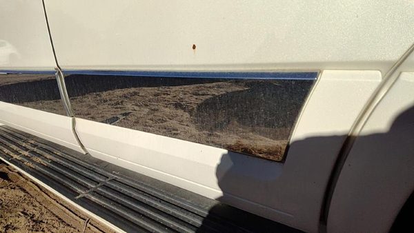 07-14 Navigator Driver Left Rear Moulding From Door Back Trim Pv White Chocolate — photo 3