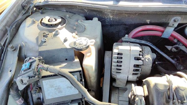 2000-2003 Chevy Impala Coolant Reservoir Radiator Overflow Tank Bottle Oem — photo 1