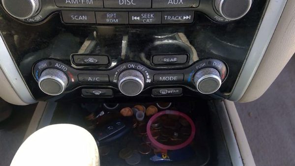 13-16 Nissan Pathfinder Temperature Control Module In Dash Heater Ac Head Unit — photo 3