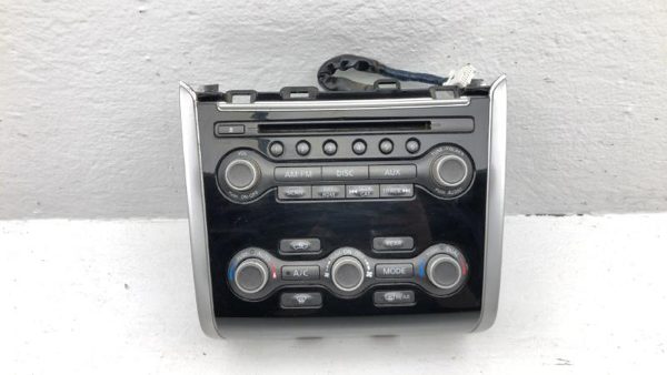 13-16 Nissan Pathfinder Temperature Control Module In Dash Heater Ac Head Unit — photo 1