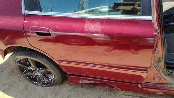 1995 Honda Accord Rear Door RH Red — photo 2