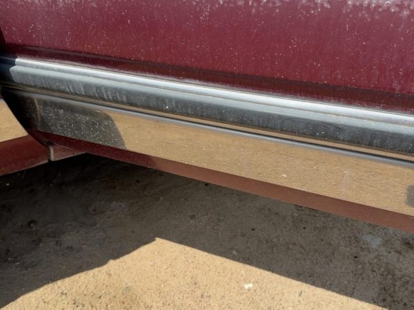 85-90 Buick Park Ave Driver Left Front Moulding From Door Oem Trim Strip — photo 4