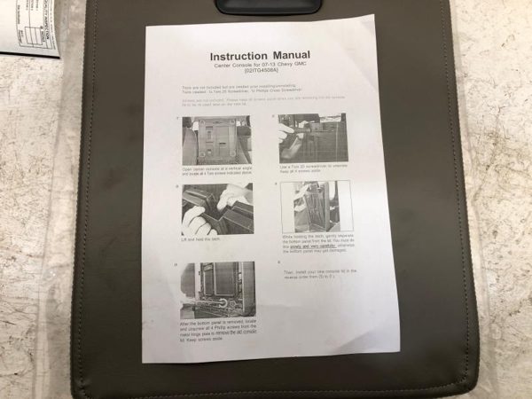 2011-2014 Chevy Silverado 1500 Center Console Lid Gray 20943731 — photo 11