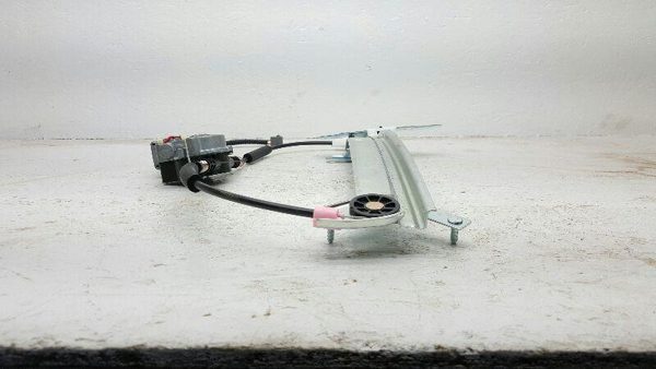 1998 Crownv Side/rear/cargo Regulator RH Passenger Right Rear Window Fits 92-11 — photo 4