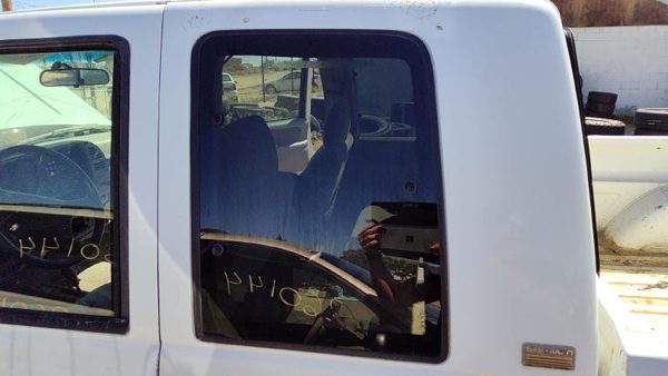 89-99 Chevy Silverado 1500 Driver Left Rear Quarter Glass Back Side Window Oem — photo 2