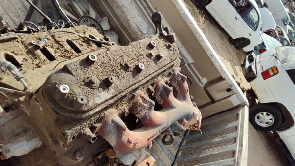 2004 Chevy Silverado 1500 Valve Cover 5.3L 12561820 — photo 3