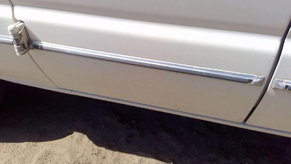 93-04 Van E150 Passenger Right Rear Moulding From Rearward Door Back Trim Strip — photo 6