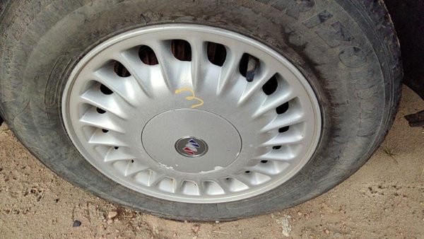 1991-1996 Buick Park Ave 15" Aluminum Wheel Oem Factory Rim #3 12338899 — photo 1