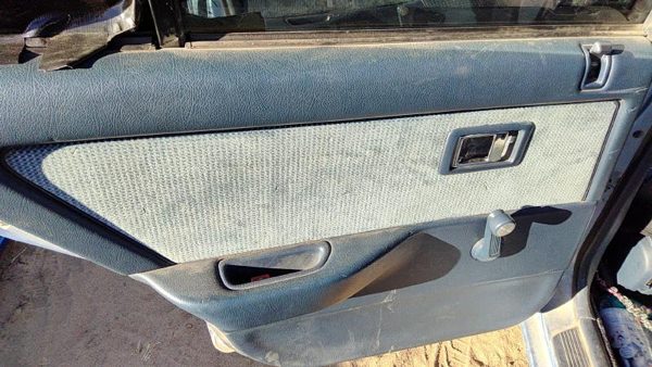 1989 Honda Civic Driver Left Rear Door Trim Panel Manual Windowsback Blue Sedan — photo 4