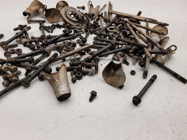 2000 Ct3500 Misc. Engine Part 00 Chevy 3500 7.4L Set Of Misc Hardware Bolts Set — photo 10
