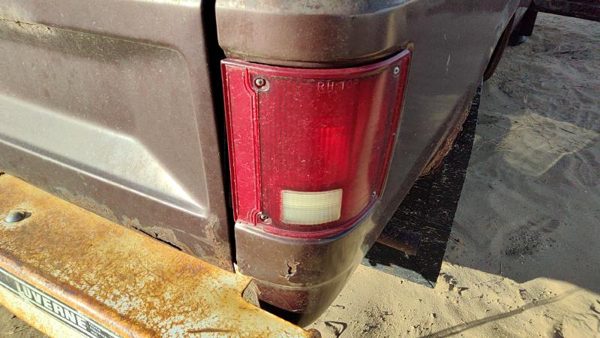 1973-1991 Gmc Sierra C3500 Passenger Right Tail Light Brake Lamp Oem Rear — photo 4