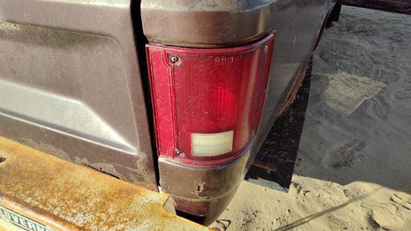 1973-1991 Gmc Sierra C3500 Passenger Right Tail Light Brake Lamp Oem Rear — photo 5