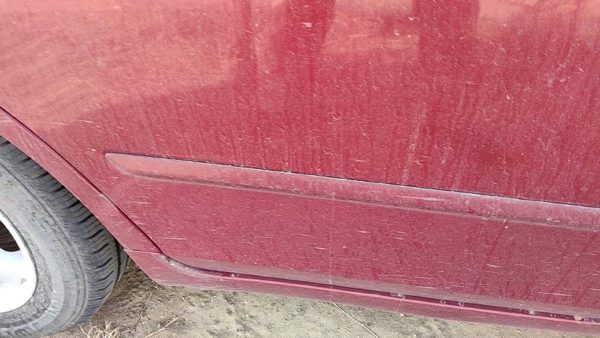 06 Nissan Altima Passenger Right Rear Moulding From Door Back Trim Strip Red A15 — photo 2