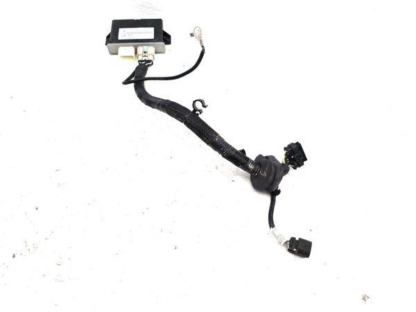 2016 Dodge Ram 4500 Def Control Module With Wiring Harness 52030210Ab — photo 2