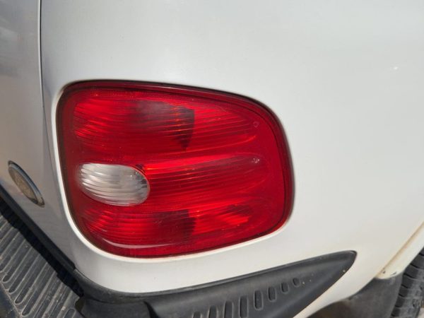 1997-1999 Ford F150 Passenger Right Tail Light Brake Lamp Oem Rear F85Z13404Ba — photo 1