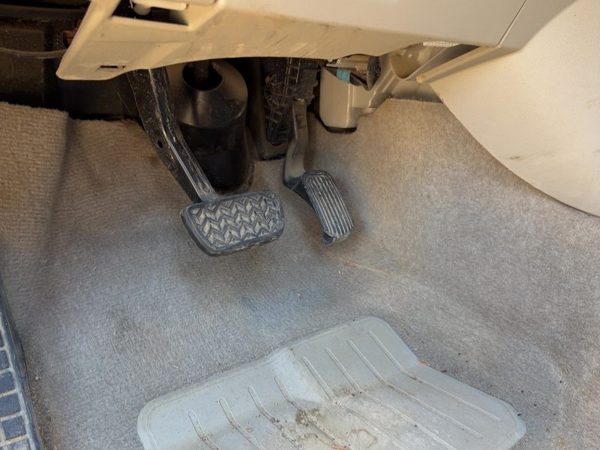 2004-2009 Toyota Prius Gas Pedal Assembly Oem Accelerator 5-Door Hatchback — photo 1