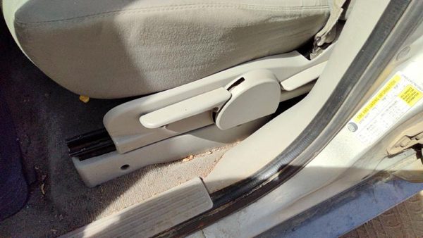 05-09 Chevy Equinox Driver Left Side Seat Trim Panel Oem Gray 14B — photo 3
