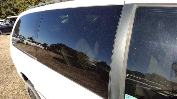 1996-2000 Town & Country Passenger Right Rear Side Window Door Glass Oem Back — photo 1