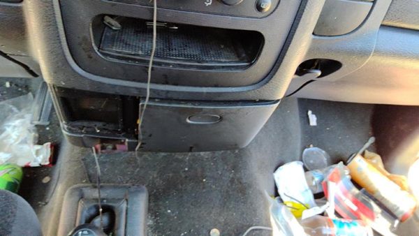 2004 2005 Dodge Ram 1500 Dash Cup Holder Assembly Oem Black — photo 2