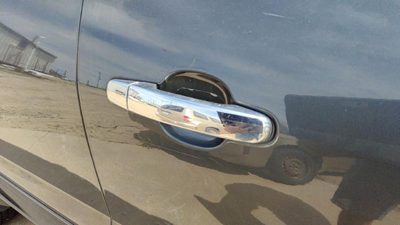 2010 Chevrolet Traverse Outside Door Handle RH Chevy 57U Cyber Gray