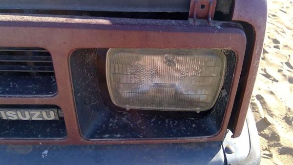 1981-1987 Isuzu Pup Pickup Driver Left Head Light Oem Front Lamp With Bracket — photo 9