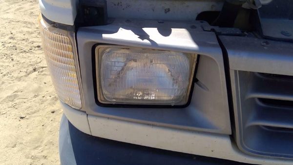 1993 Ford Van Headlight Door RH — photo 7