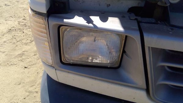 1993 Ford Van Headlight Door RH — photo 8