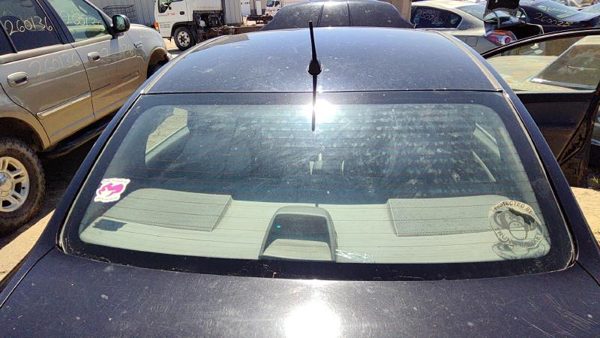 2007-2012 Nissan Sentra Back Glass Rear Window Oem 79712Ze80A — photo 3