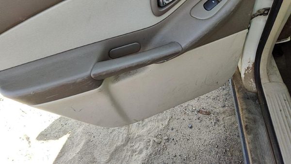 04-05 New Style Malibu Driver Left Rear Door Trim Panel With Switches Back 52E — photo 7