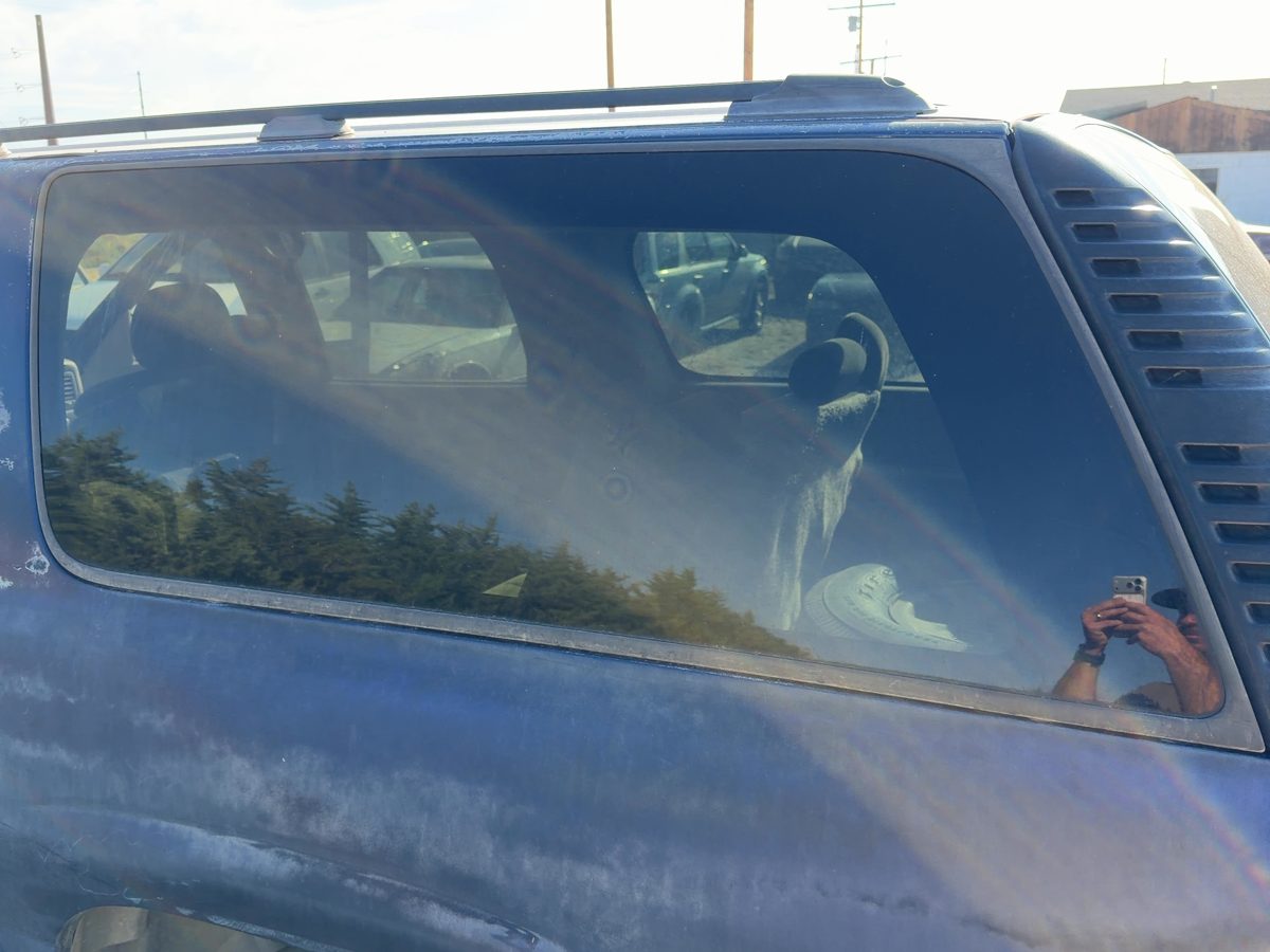 00-06 Suburban Driver Left Rear Quarter Glass Back Side Window Oem Privacy Tint