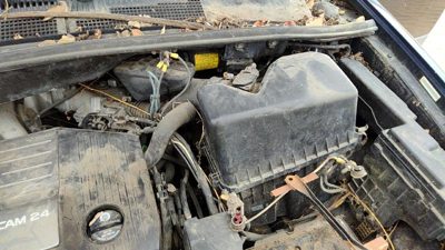 01-03 Sienna Complete Air Intake Cleaner Filter Box Housing With Tube Oem 3.0L