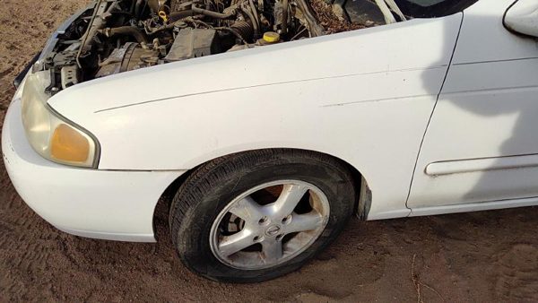 2000-2006 Nissan Sentra Driver Left Front Fender Oem White Qm1 F31015m030 — photo 3