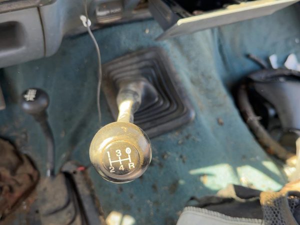 92-97 F250 Floor Shifter Lever Assembly Shift Unit Manual Transmission Transmiss — photo 6
