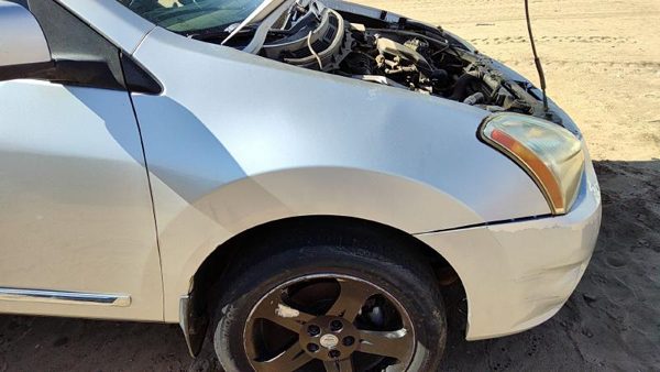 2013 Nissan Rogue Fender RH Silver K23 — photo 4