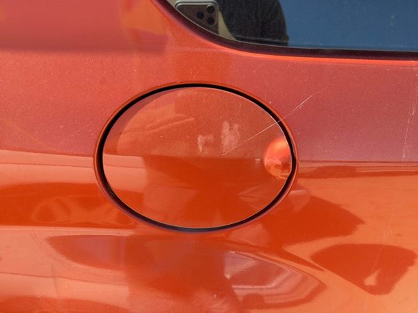 2001-2007 Ford Escape Fuel Tank Door With Hinge Gas Lid Oem Filler Orange Gw — photo 3