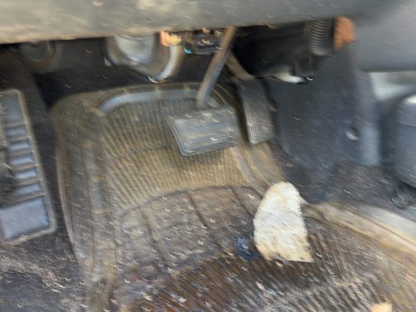 1995-2005 Chevy Cavalier Brake Pedal Assembly Oem Automatic — photo 2