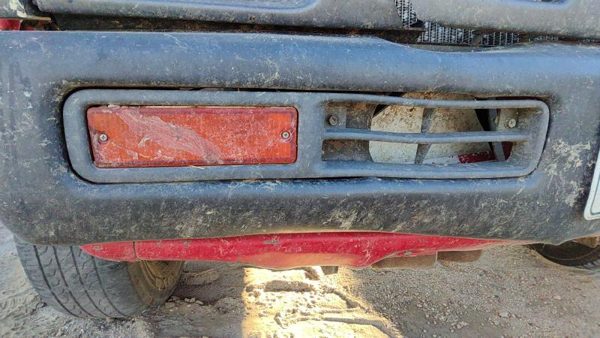 88-97 Hardbody Passenger Right Front Turn Signal Light Lamp Bumper Mounted — photo 2