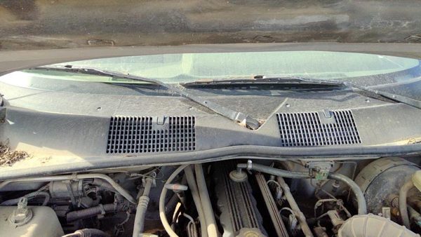 1993-1995 Jeep Grand Cherokee Windshield Wiper Cowl Vent Trim Panel Oem Cover — photo 5