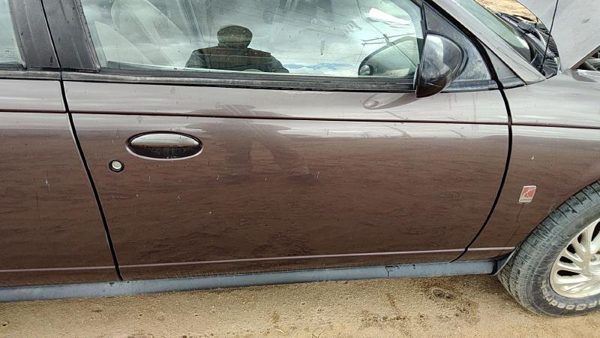 1999 Saturn Sl2 Front Door RH Gray — photo 1