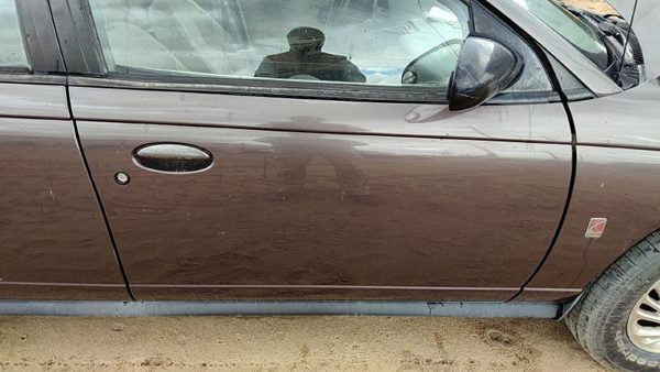 1999 Saturn Sl2 Front Door RH Gray — photo 2