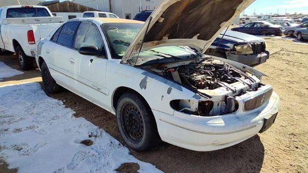 1998 Buick Century Trunk/decklid/hatch/tailgate White — photo 7