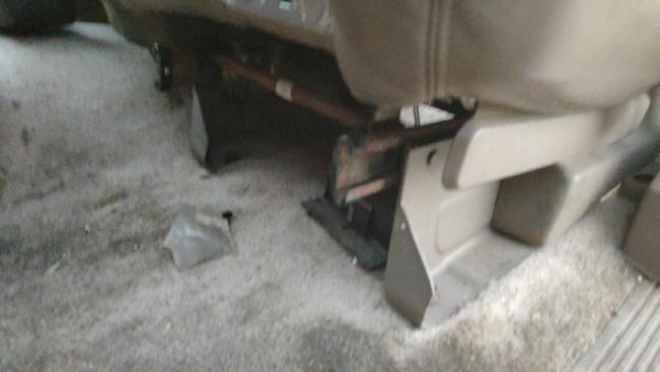 1994 Chevy Suburban Driver Left Power Seat Track With Motors Only Oem — photo 3