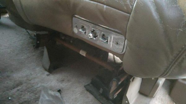 1994 Chevy Suburban Driver Left Power Seat Track With Motors Only Oem — photo 6