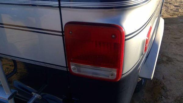 1989 Chevy G20 Van Passenger Right Tail Light Brake Lamp Oem Rear 05977496 — photo 4