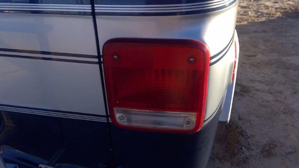 1989 Chevy G20 Van Passenger Right Tail Light Brake Lamp Oem Rear 05977496 — photo 6