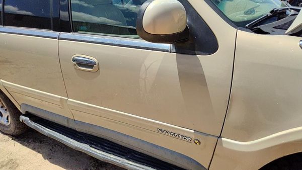 1998 Lincoln Navigator Front Door RH Gold Bi — photo 5